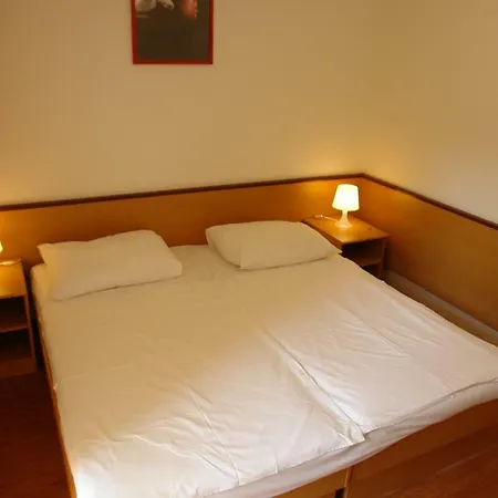 Flora And Madera Hotel 3*